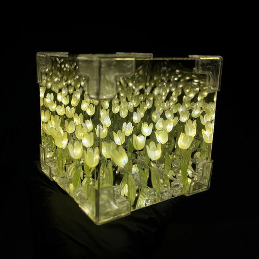 Lámpara de Tulipanes Infinitos
