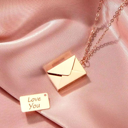 Cadena con Carta Te Amo