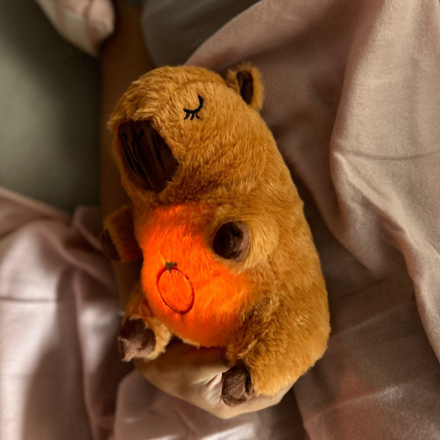 PELUCHE CAPIBARA MOVIMIENTO RESPIRACION